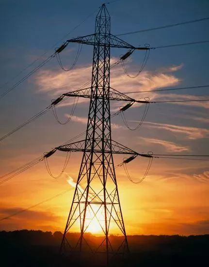看一個(gè)電力鐵塔，你能推出多少信息
