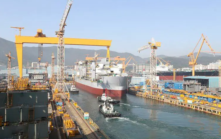 海域碼頭、散貨船跟蹤監(jiān)測(cè)攝像頭起到的作用