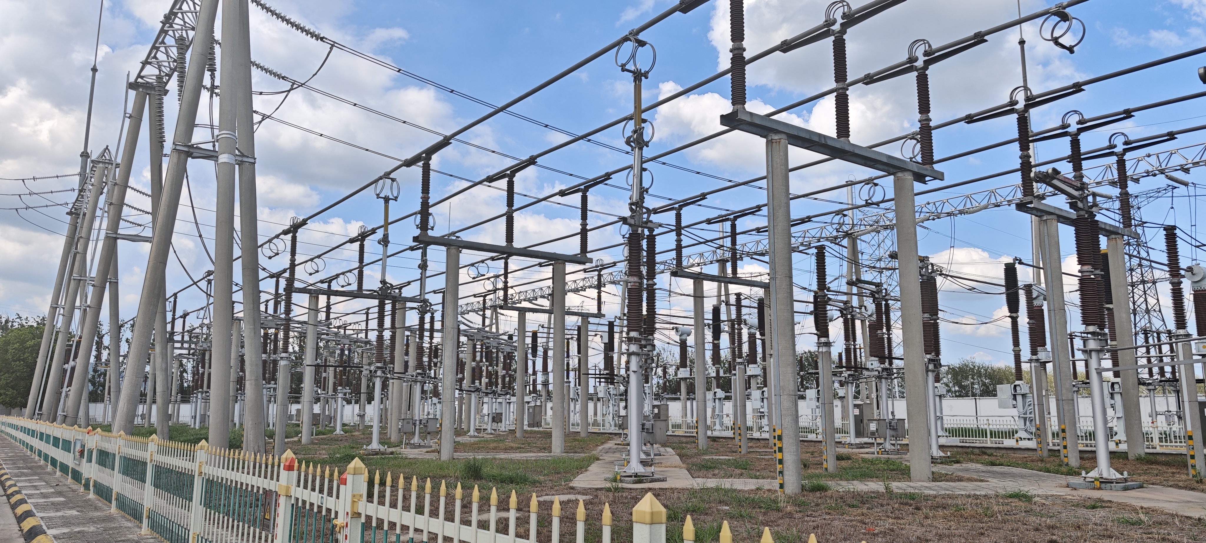 變電站周界攝像機(jī)